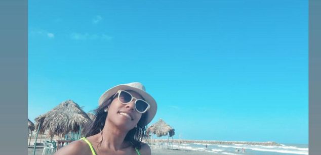 Model - pupiblackgirl latina