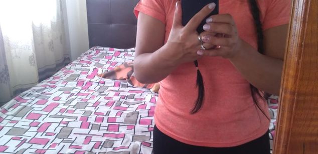 Model - Sweet_Pretty smart