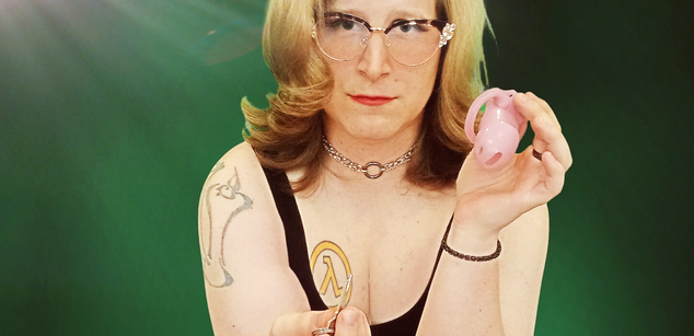 Model - Agony Meadows chastity