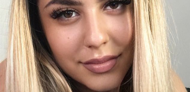 Model - Miss_Boujee feet