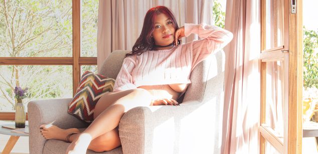 Model - JulianaMiller sex