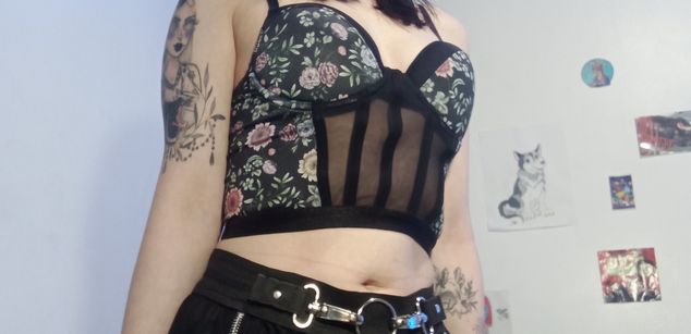 Model - Gina  LOVENSE