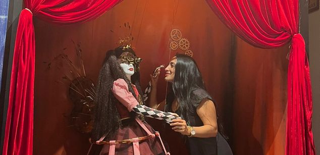 Model - Kendra_Sky paisa