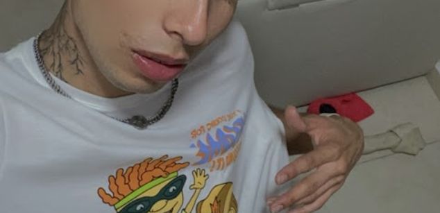 Model - Johan Martinez hairylegs