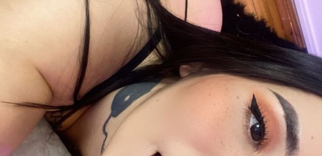 Model - Lilith Rosee bigass