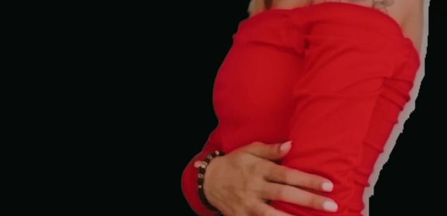 Model - Mia miller skinny