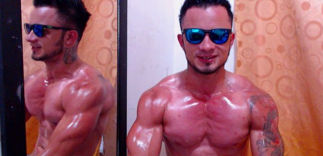 Model - muscle77 twerky