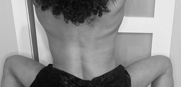 Model - Kittie Driver anal