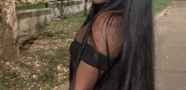 Model - Ebony Doll Shemale