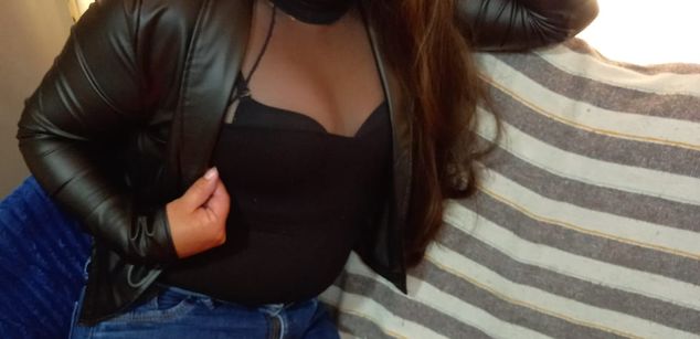 Model - outgoing girl cum