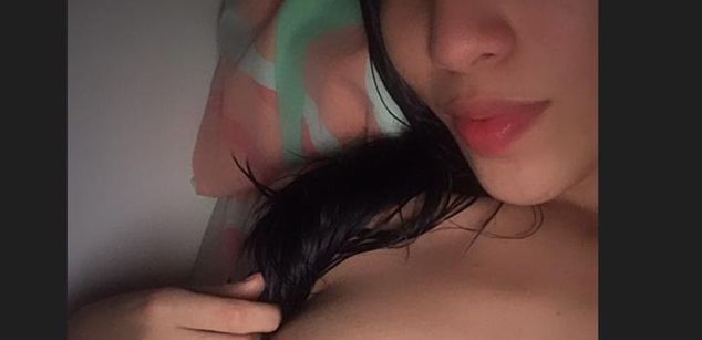 Model - KylieWhite joi