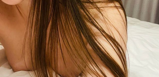 Model - Nika19 Lushontrol