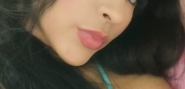 Model - Amara Colenm latina