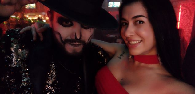 Model - Karol Meyer bigass