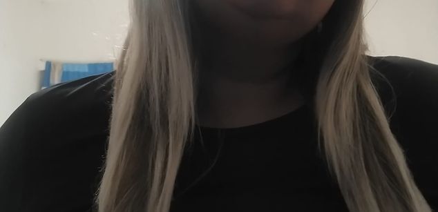 Model - Nefertari95 smart