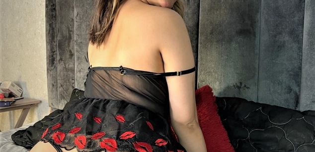 Model - Mariam naughty