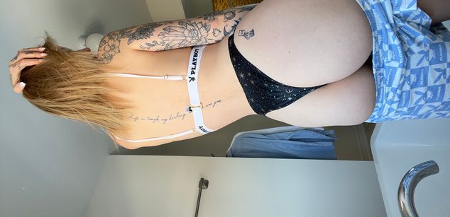 Model - Dani Angel blueeyes