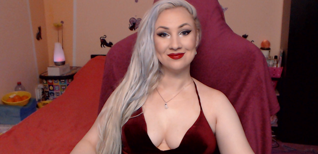 Model - Miss Lexy Gold findom