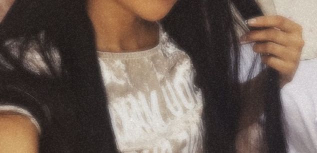 Model - Sol Highins joi