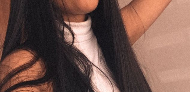 Model - Sol Highins joi