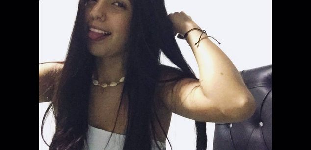 Model - Sol Highins joi