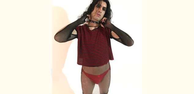 Model - Skinny Softboy c2c