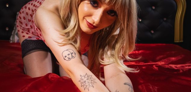 Model - YassminPerffin heels