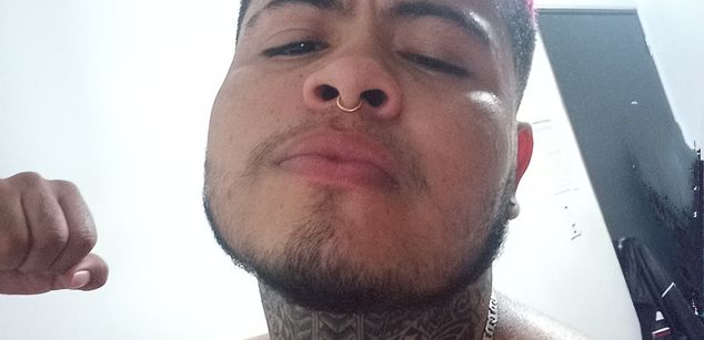 Model - Joel_Salazar pussy