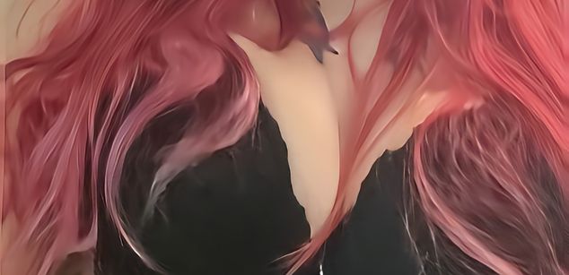 Model - Samara Syn tattoos