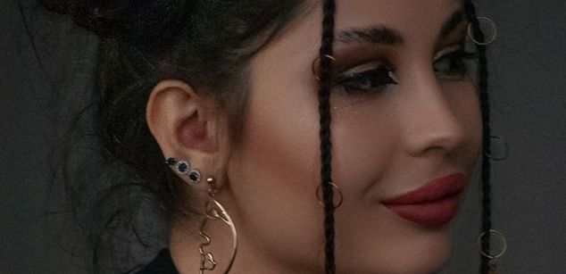 Model - Alina Goddess mistress