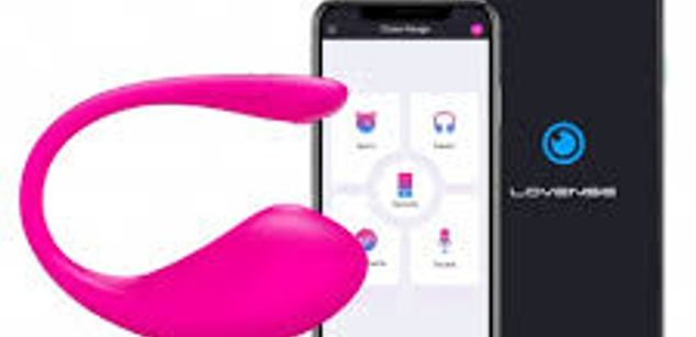 Model - ChaneelMcquensi atm