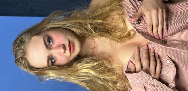 Model - AnyAmaazzy mistress