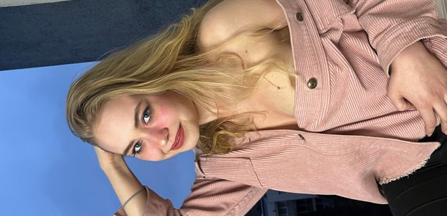 Model - AnyAmaazzy mistress