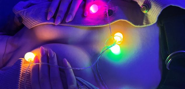 Model - AnyAmaazzy mistress