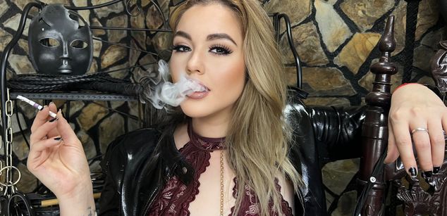 Model - AvaMicci findom