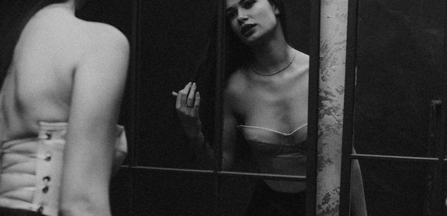 Model - Evelina love