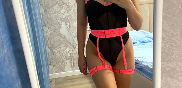 Model - Eva stockings