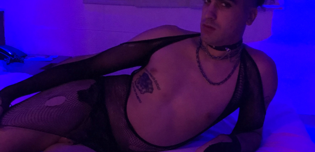 Model - Skinny Softboy c2c