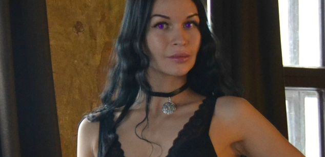 Model - Kleoxxx bigboobs