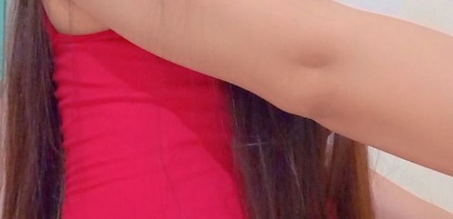 Model - Violetta latina