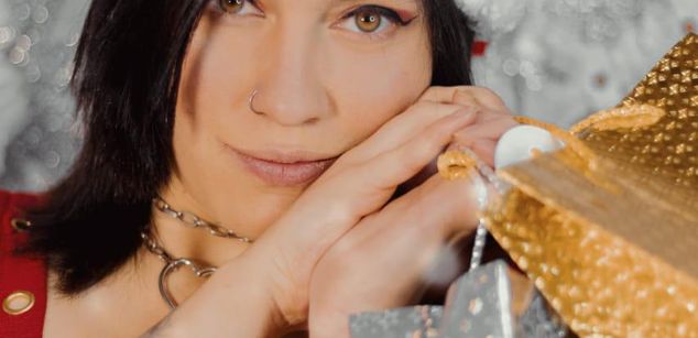 Model - Marie Morgasn BBW