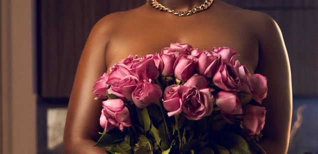 Model - Camille Palmerr smoke