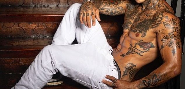 Model - Dominic_Megan tattoos