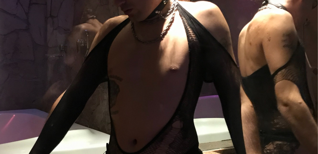 Model - Skinny Softboy c2c