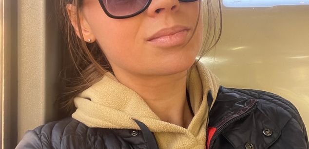 Model - Seemysoul legs