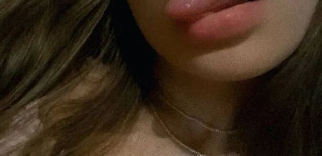 Model - NaomiLisss slim