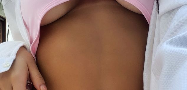 Model - KylieWhite joi