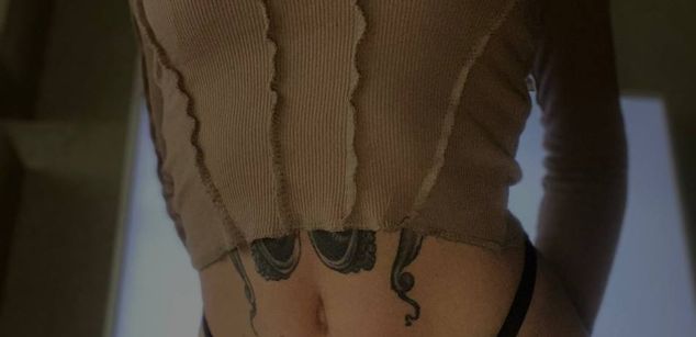 Model - NaomiLisss slim