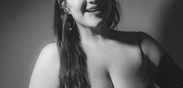 Model - Evelyn Harmond fuck