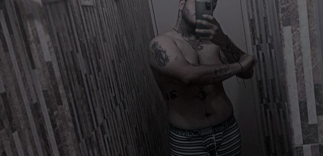 Model - Joel_Salazar pussy